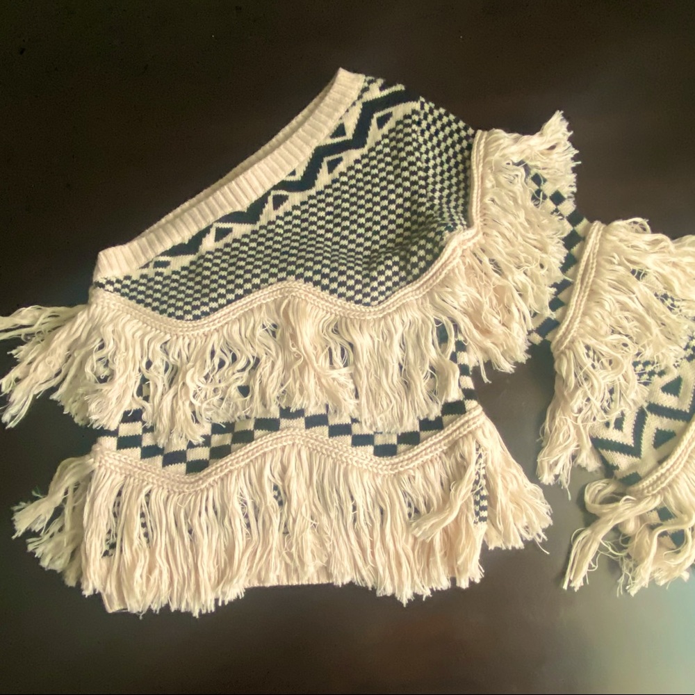 House of Harlow x Revolve NOA One Shoulder Fringe Sweater in Bone - Picture 5 of 9